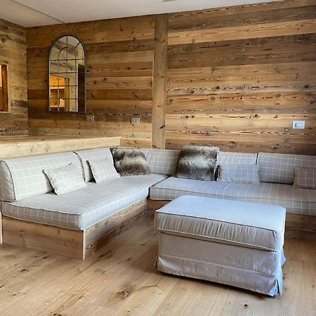 Incantevole Appartamento Stile Chalet Breuil Cervinia 外观 照片