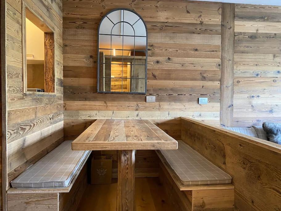 Incantevole Appartamento Stile Chalet Breuil Cervinia 外观 照片