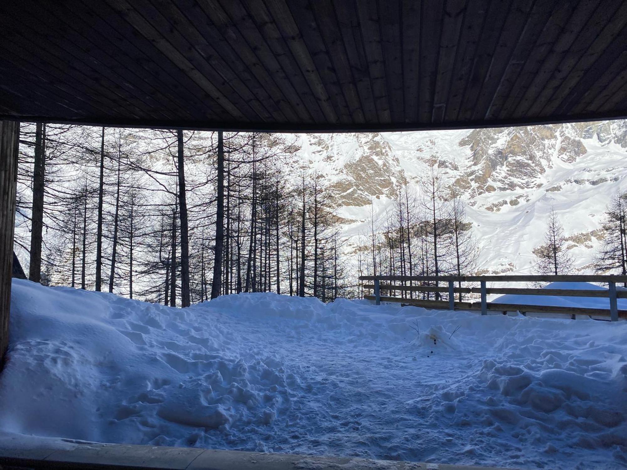 Incantevole Appartamento Stile Chalet Breuil Cervinia 外观 照片